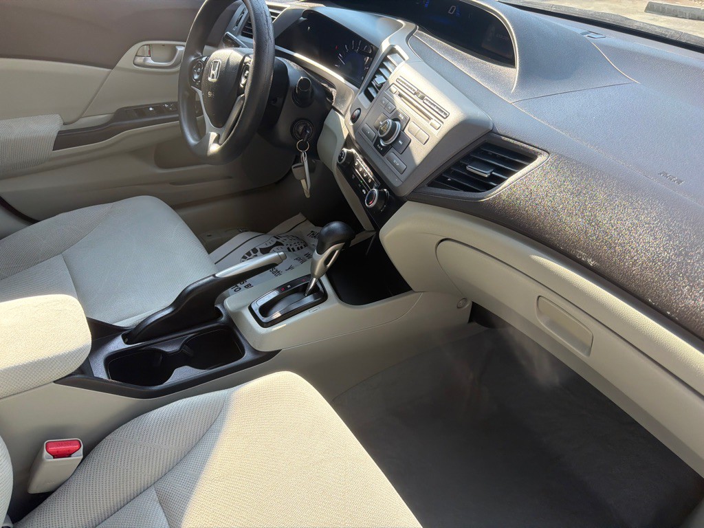 2012 Honda Civic Image 10