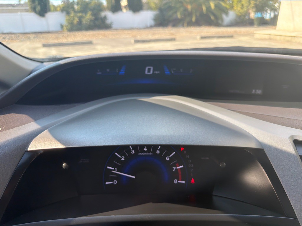 2012 Honda Civic Image 11
