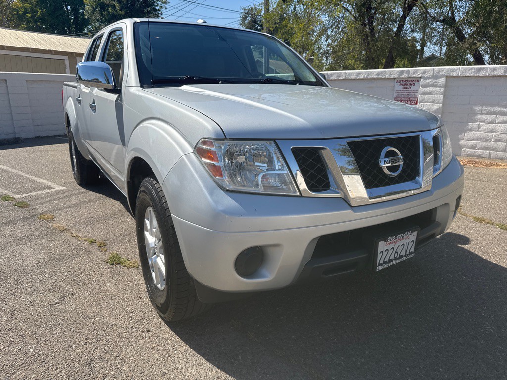 2018 Nissan Frontier Image 2