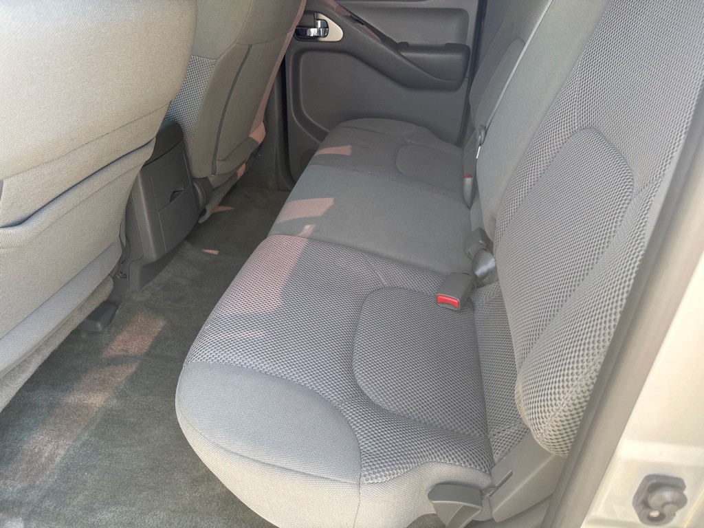 2018 Nissan Frontier Image 11