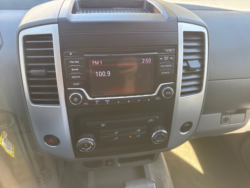 2018 Nissan Frontier Image 20