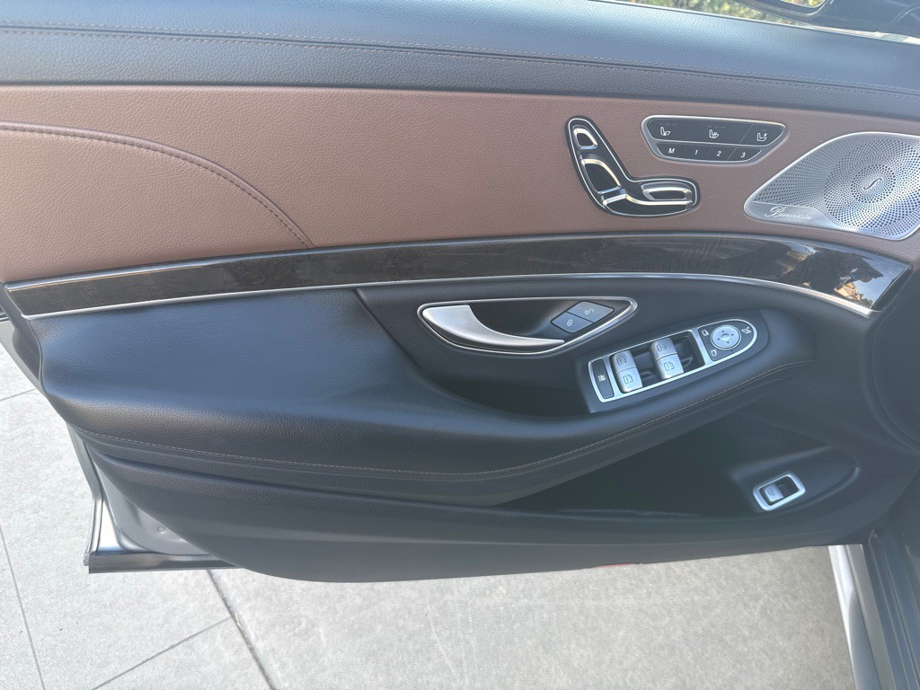 2015 Mercedes-Benz S-Class Image 15