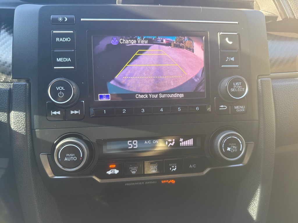 2018 Honda Civic Image 21