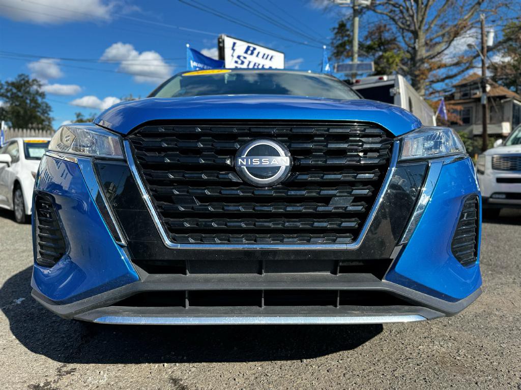 2023 Nissan Kicks Image 3