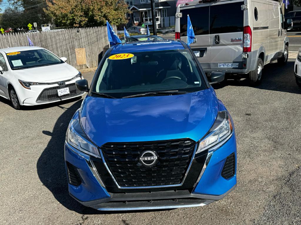 2023 Nissan Kicks Image 4