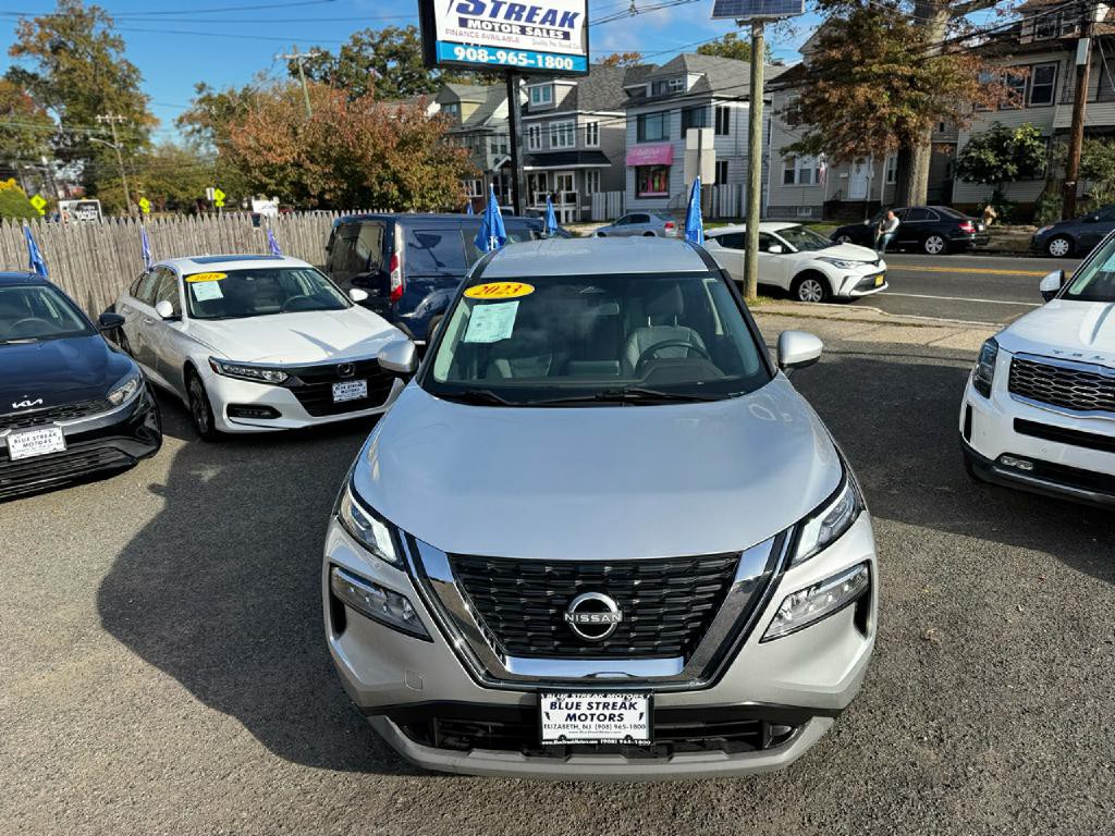 2023 Nissan Rogue Image 4