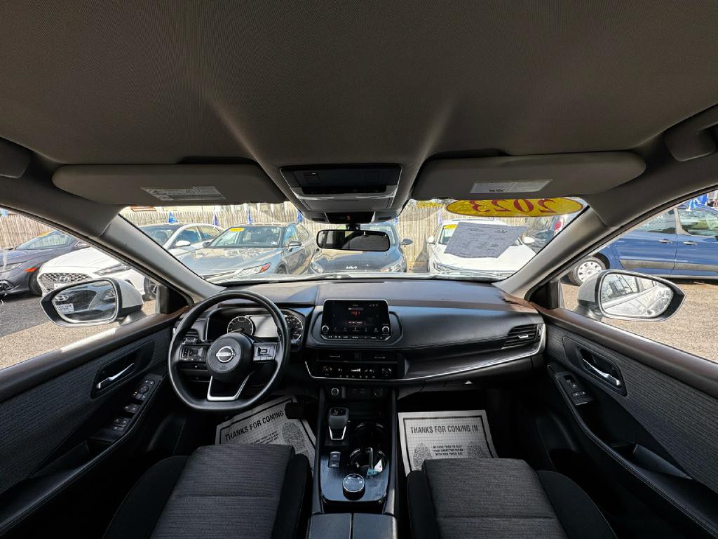 2023 Nissan Rogue Image 19