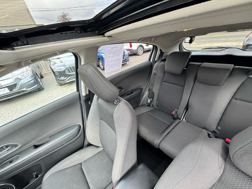 2022 Honda HR-V Image 17