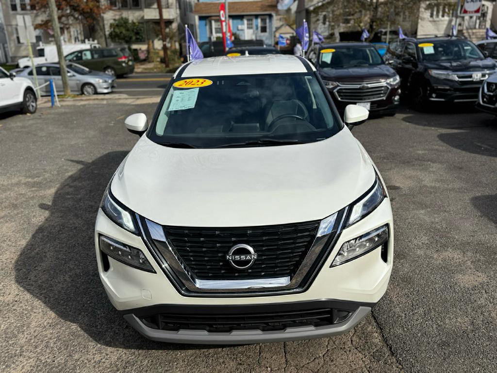 2023 Nissan Rogue Image 4
