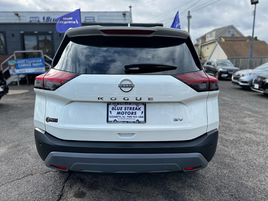 2023 Nissan Rogue Image 9