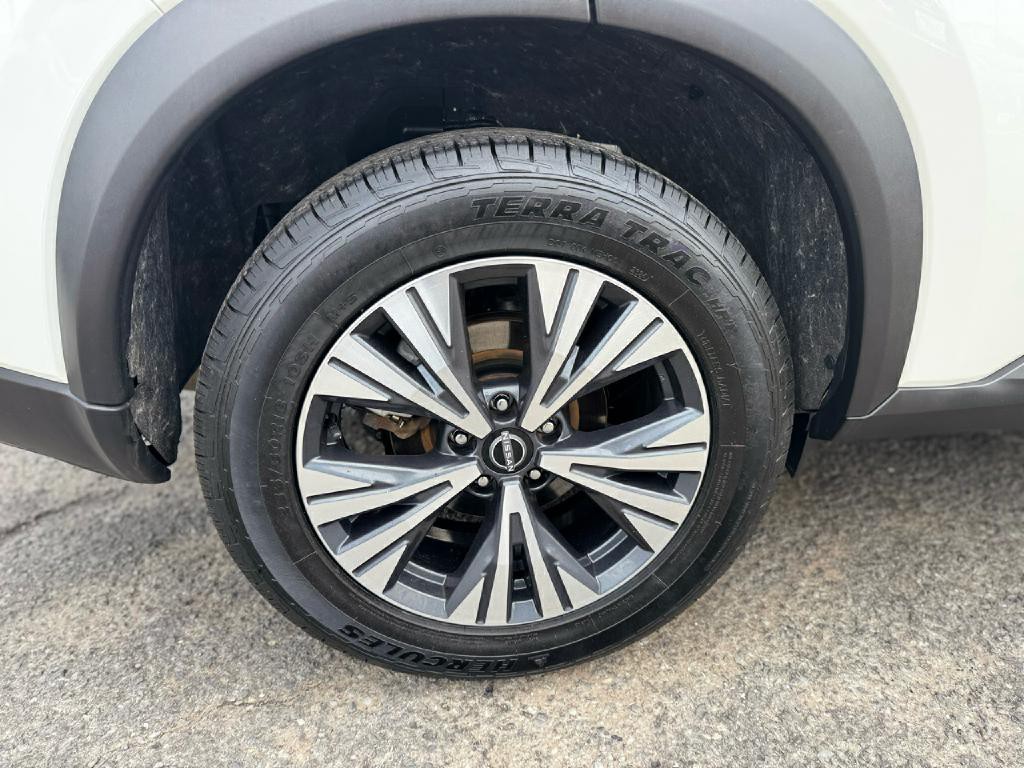 2023 Nissan Rogue Image 11