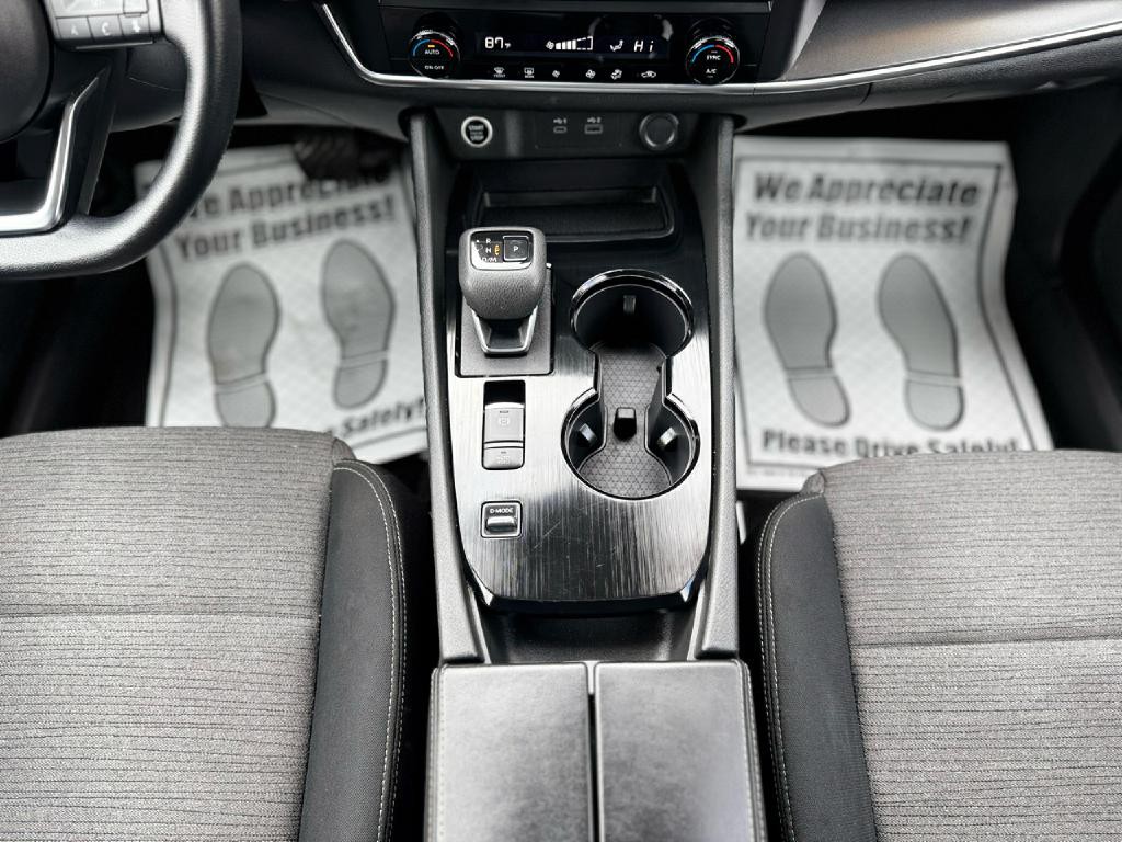 2023 Nissan Rogue Image 24