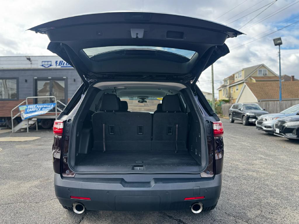 2020 Chevrolet Traverse Image 12