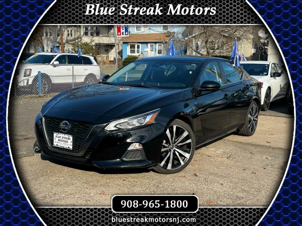 2022 Nissan Altima Image 1