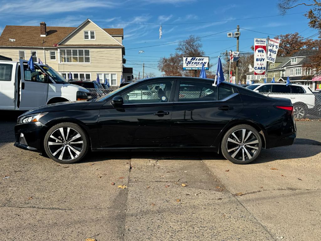 2022 Nissan Altima Image 7