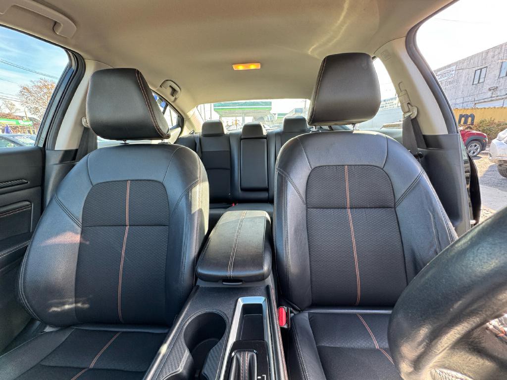 2022 Nissan Altima Image 17