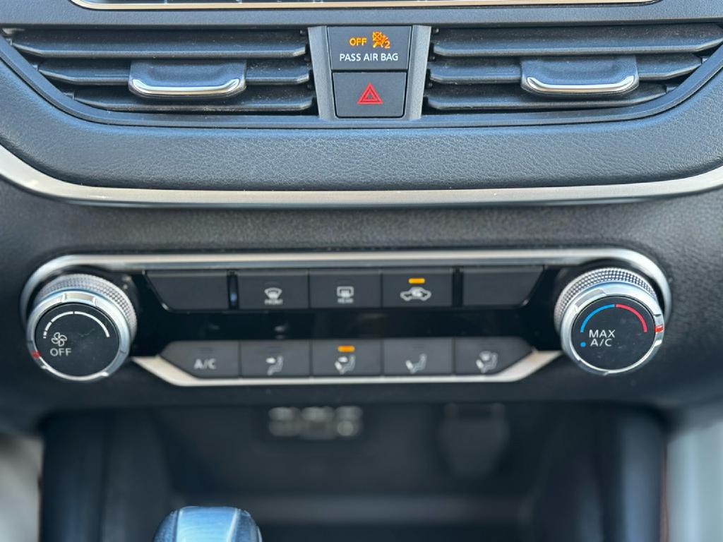 2022 Nissan Altima Image 21