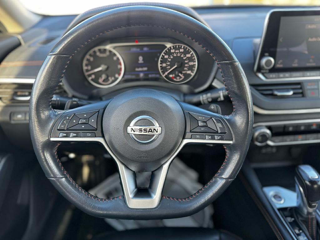 2022 Nissan Altima Image 25