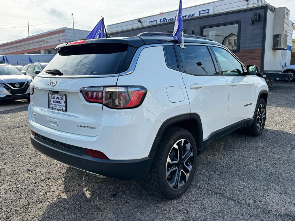 2023 Jeep Compass Image 10