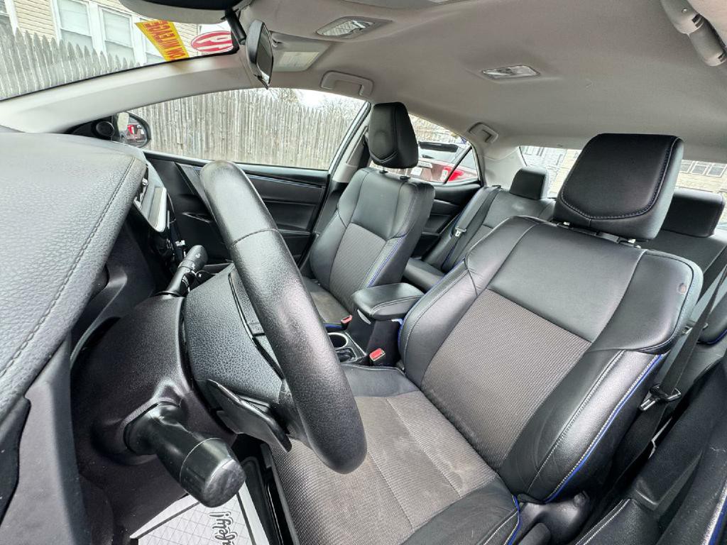 2019 Toyota Corolla Image 15