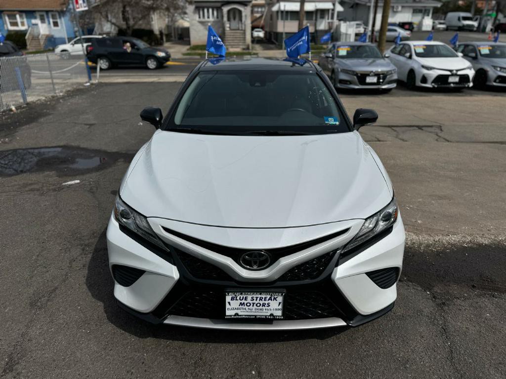 2019 Toyota Camry Image 4