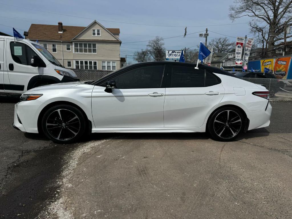 2019 Toyota Camry Image 7