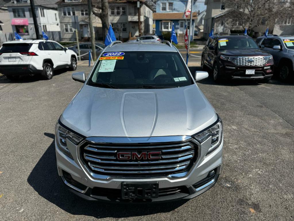 2022 GMC Terrain Image 4