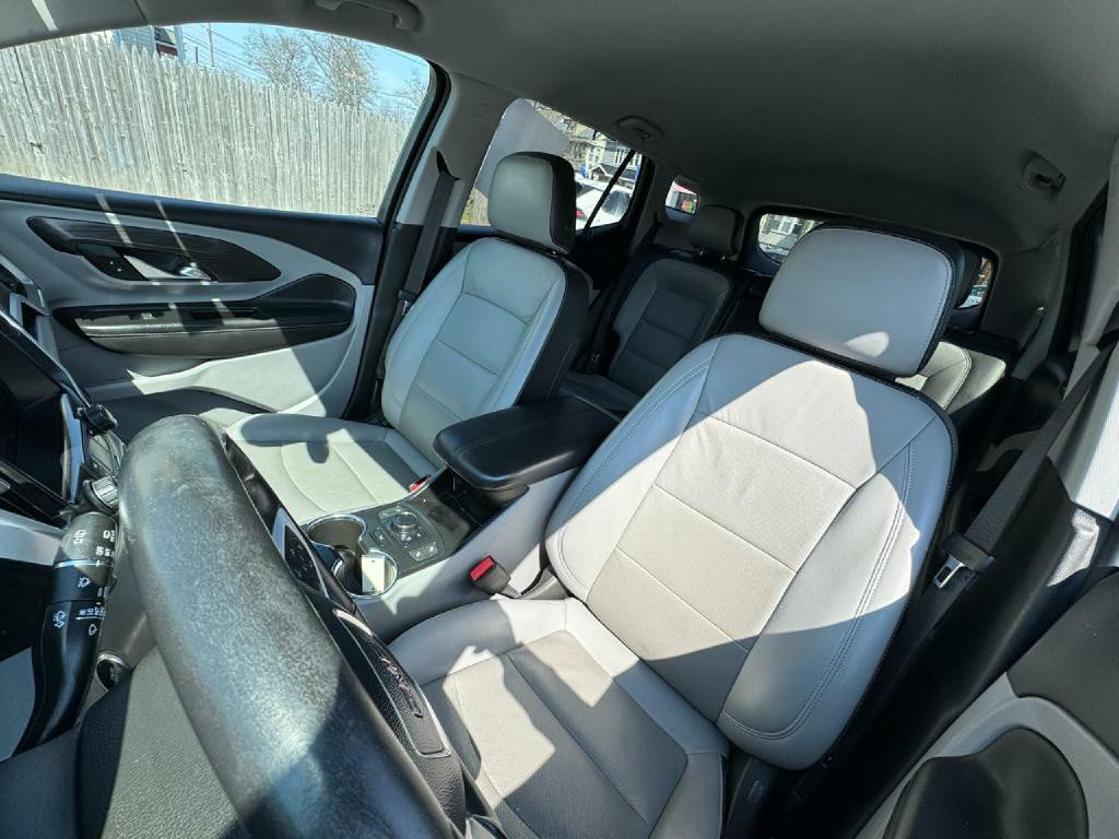 2022 GMC Terrain Image 18