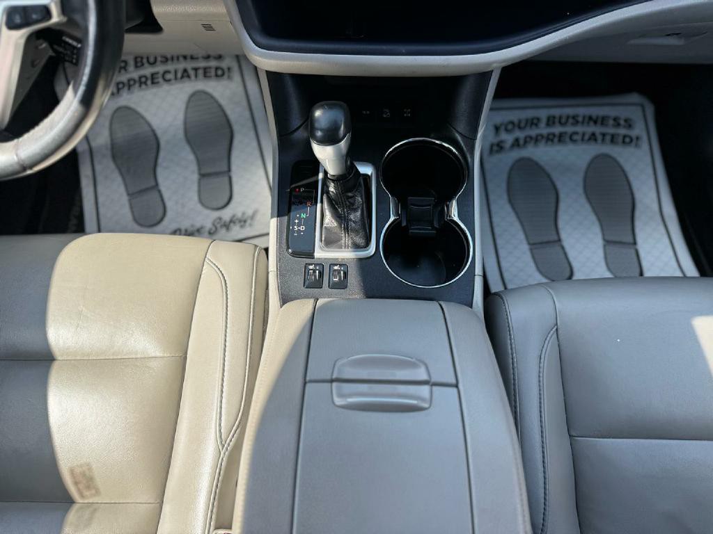 2019 Toyota Highlander Image 24
