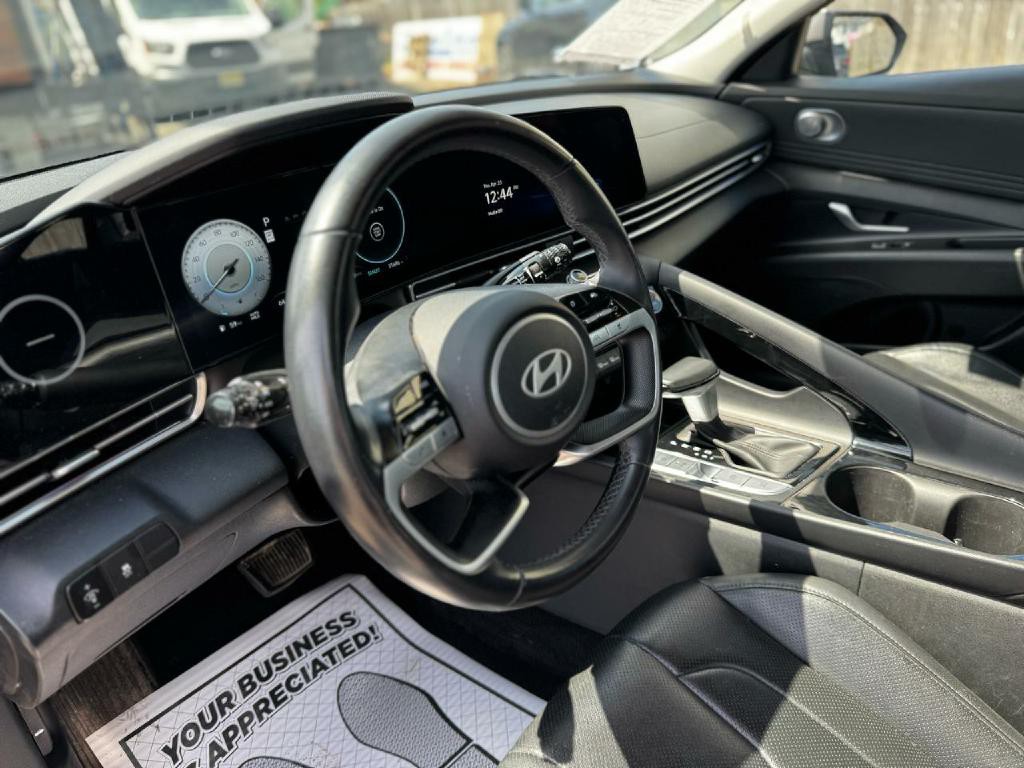 2024 Hyundai Elantra Image 14