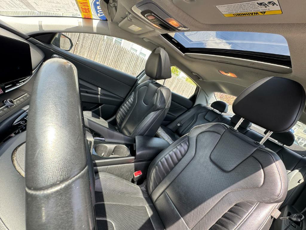 2024 Hyundai Elantra Image 17