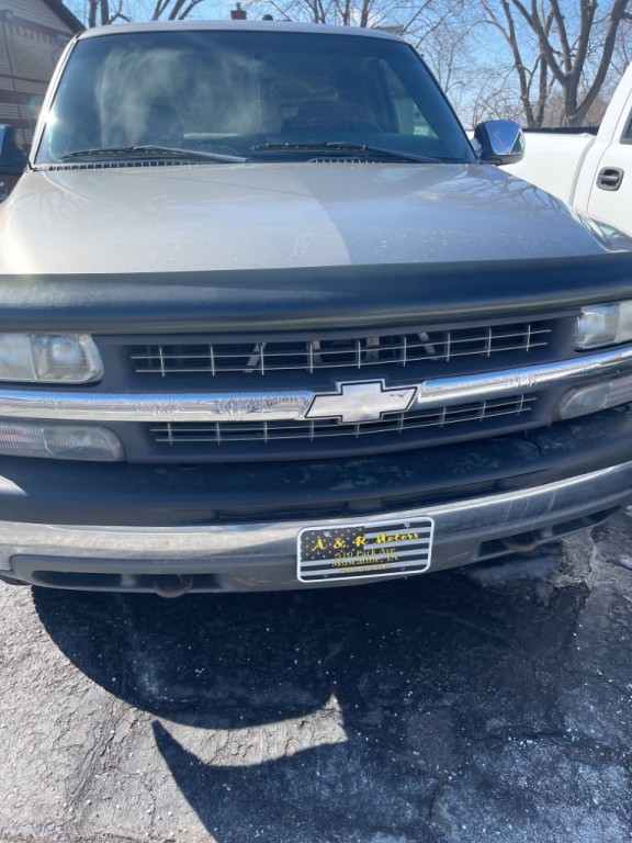 2000 Chevrolet Silverado 1500 Image 2