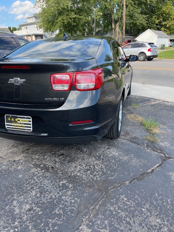 2015 Chevrolet Malibu Image 9