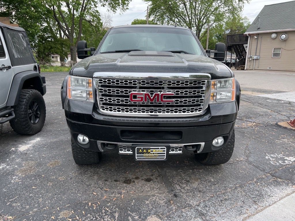 2012 GMC Sierra Image 3