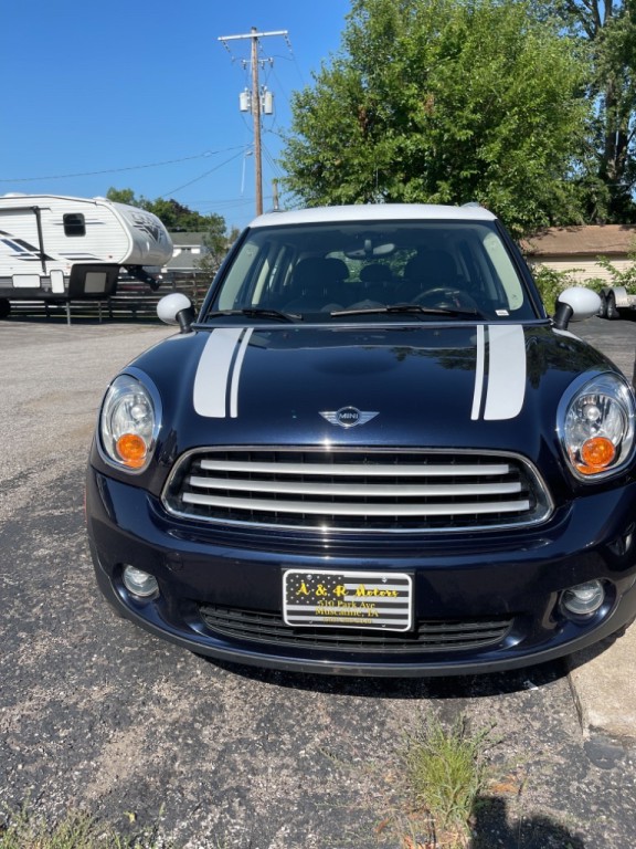 2012 MINI Cooper Image 2