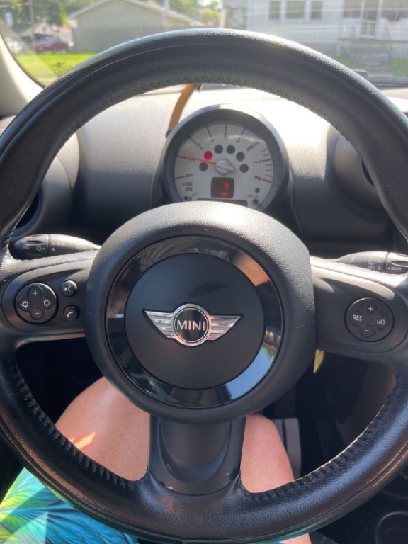 2012 MINI Cooper Image 11