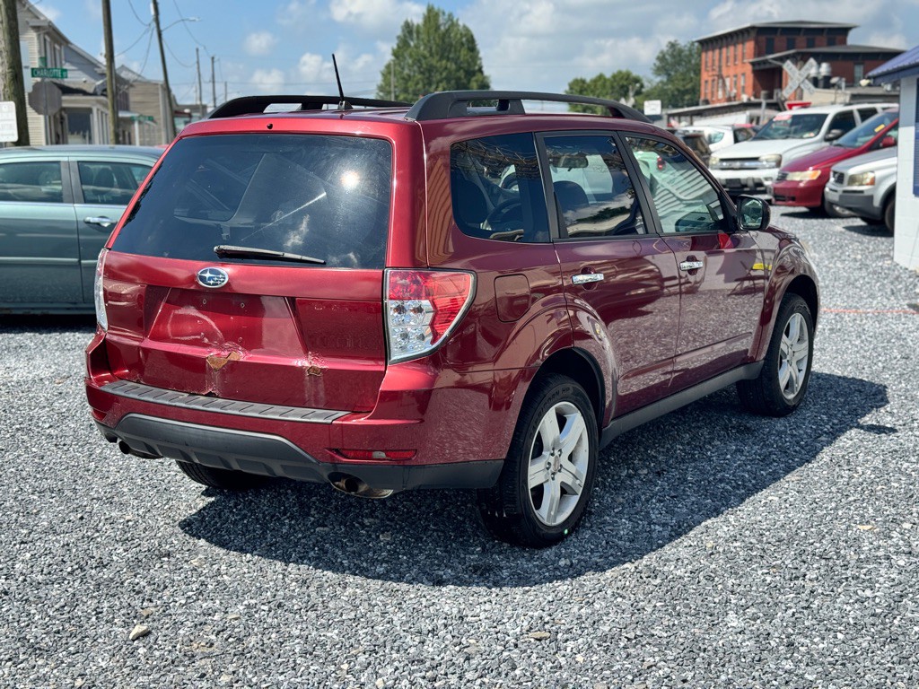 2010 Subaru Forester Image 4