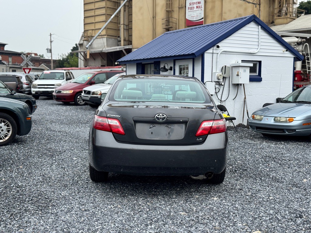 2009 Toyota Camry Image 5