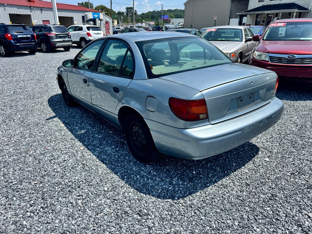 2002 Saturn SL Image 5