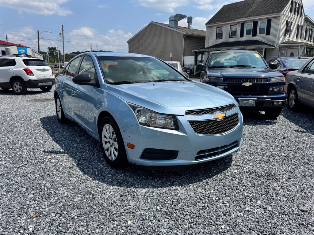 2011 Chevrolet Cruze Image 3