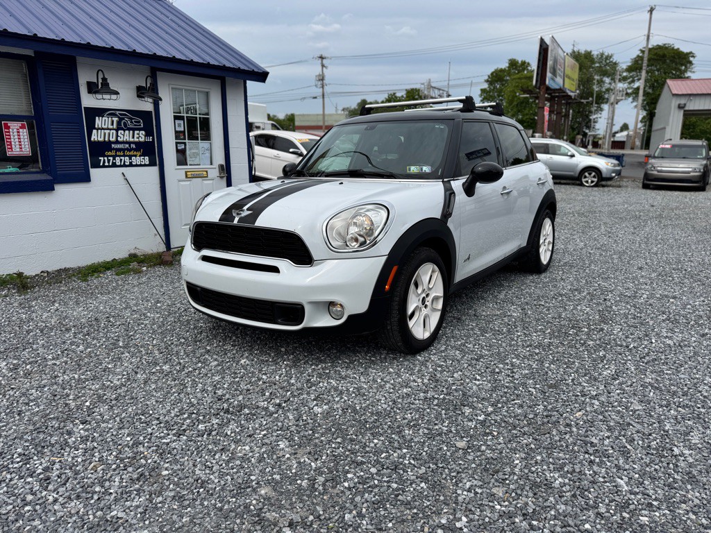 2013 MINI Cooper Image 2