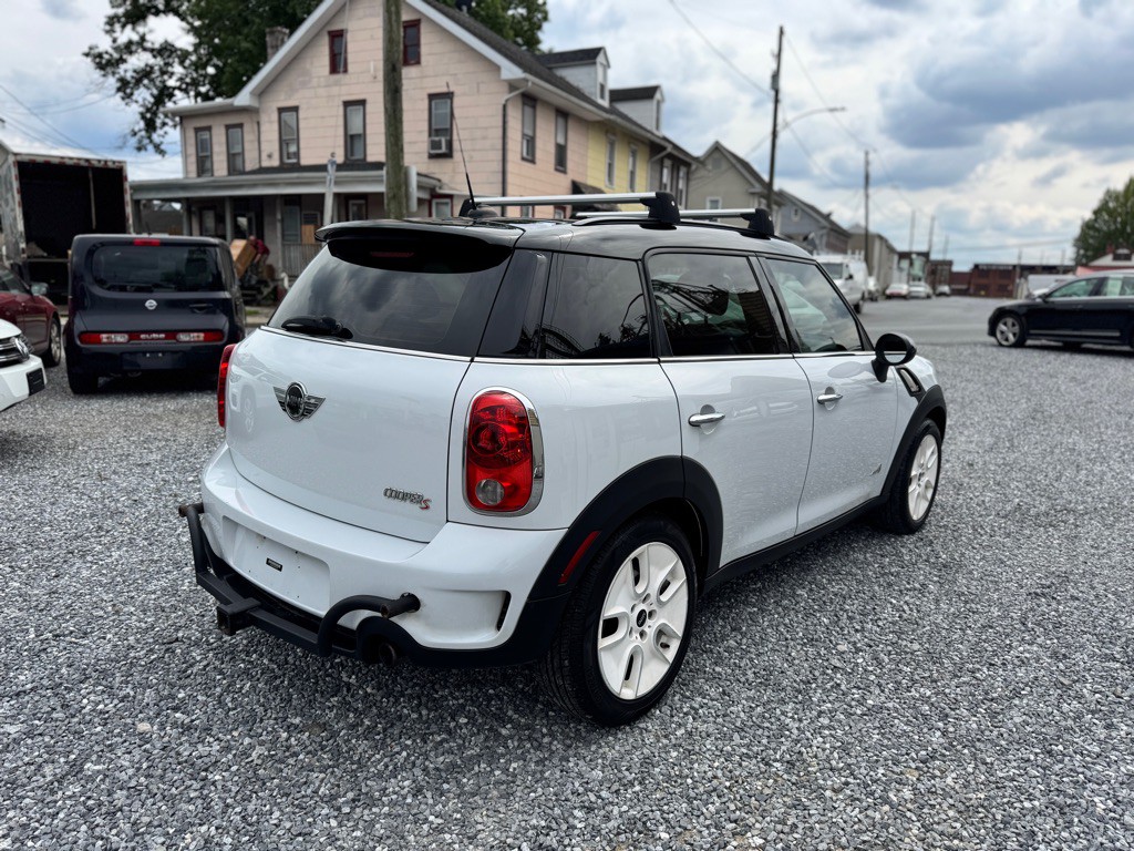 2013 MINI Cooper Image 5