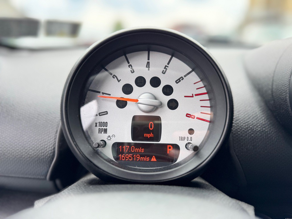 2013 MINI Cooper Image 11