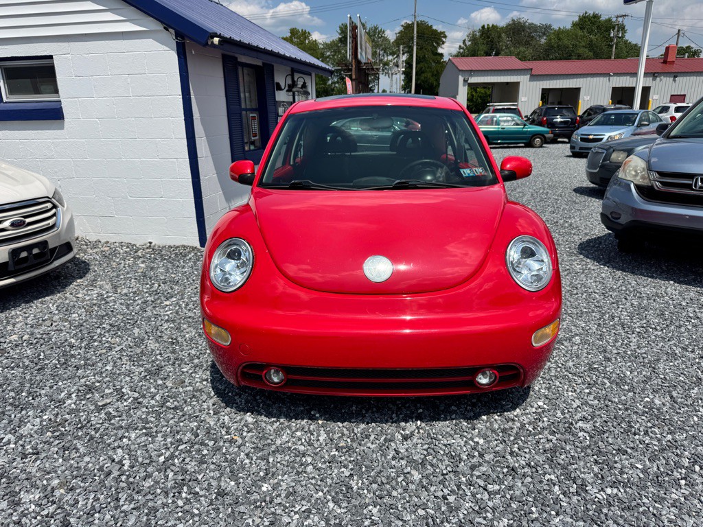 2002 Volkswagen Beetle Image 2