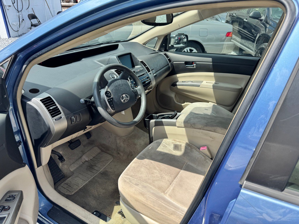 2005 Toyota Prius Image 10