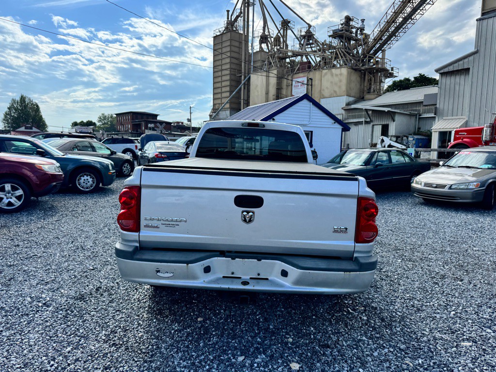 2007 Dodge Dakota Image 5