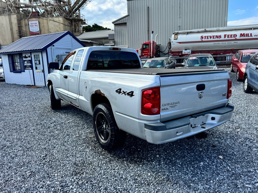 2007 Dodge Dakota Image 6