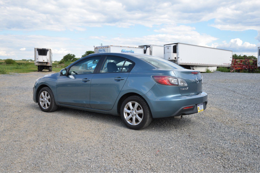 2011 Mazda Mazda3 Image 9