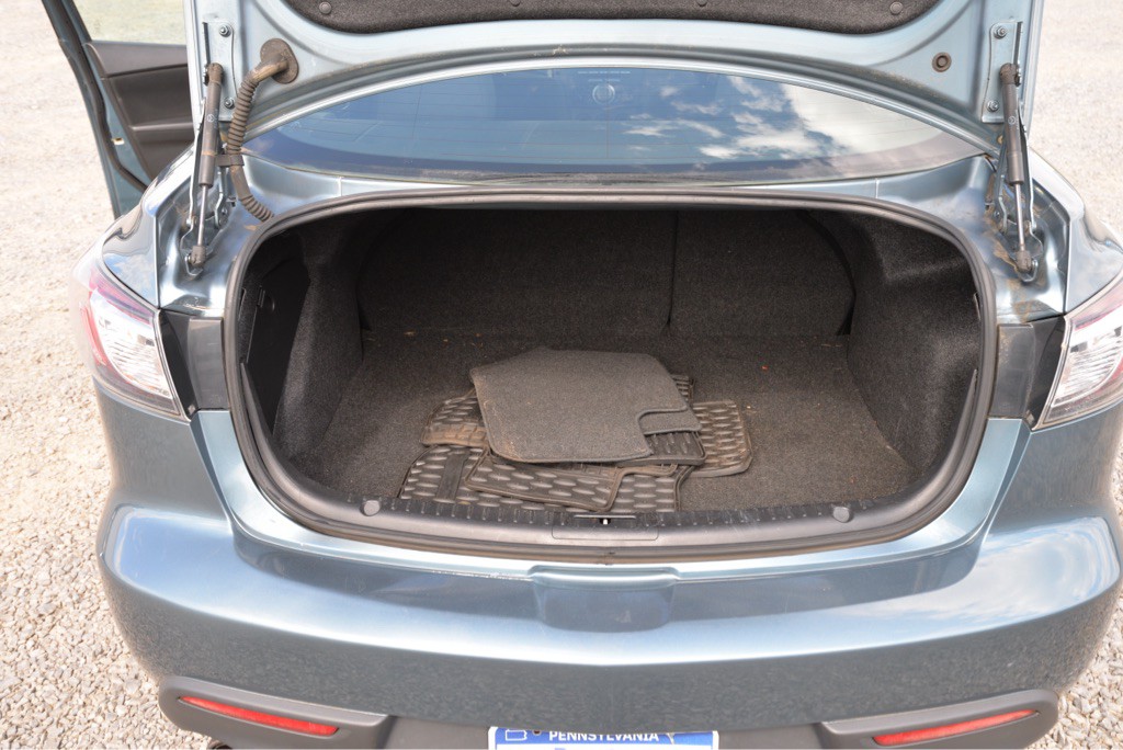2011 Mazda Mazda3 Image 10