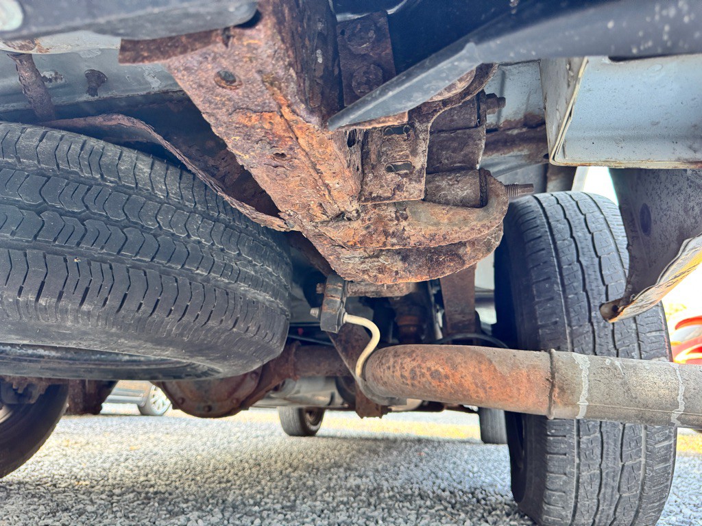2008 Chevrolet Express Image 11